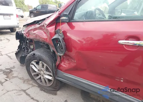 2015 Kia Sorento Lx из США, поврежденный, VIN 5XYKT4A63FG622282